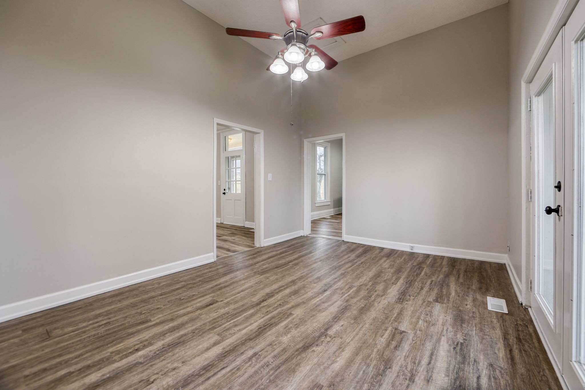 2030 Spring Creek Road Lebanon, TN 37087 - Photo 14 of 26
