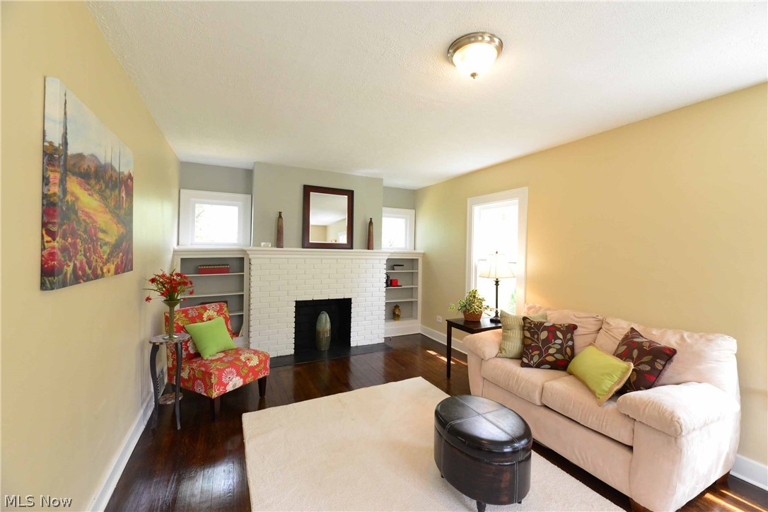 3577 Cummings Road Cleveland, OH 44118 - Photo 7 of 27