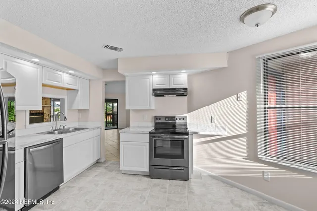 $299,000 | 8361 Chason Road West, Jacksonville, FL 32244