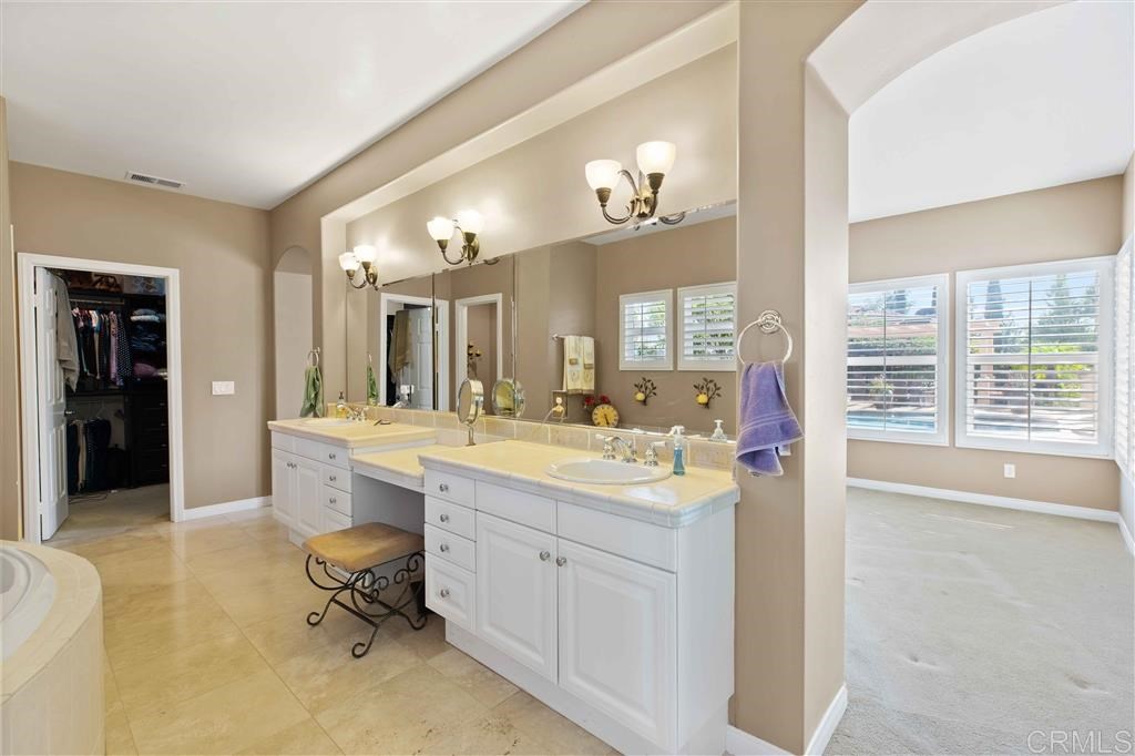 1313 Meredith Road Fallbrook, CA 92028 - Photo 15 of 25 Gallery Image 15