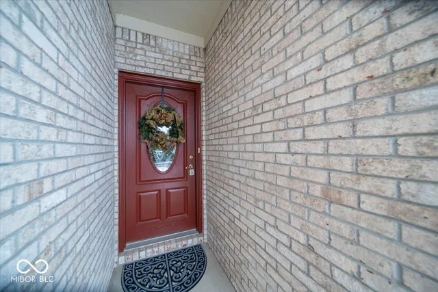 $329,900 | 1657 Grindstone Way, Greenfield, IN 46140