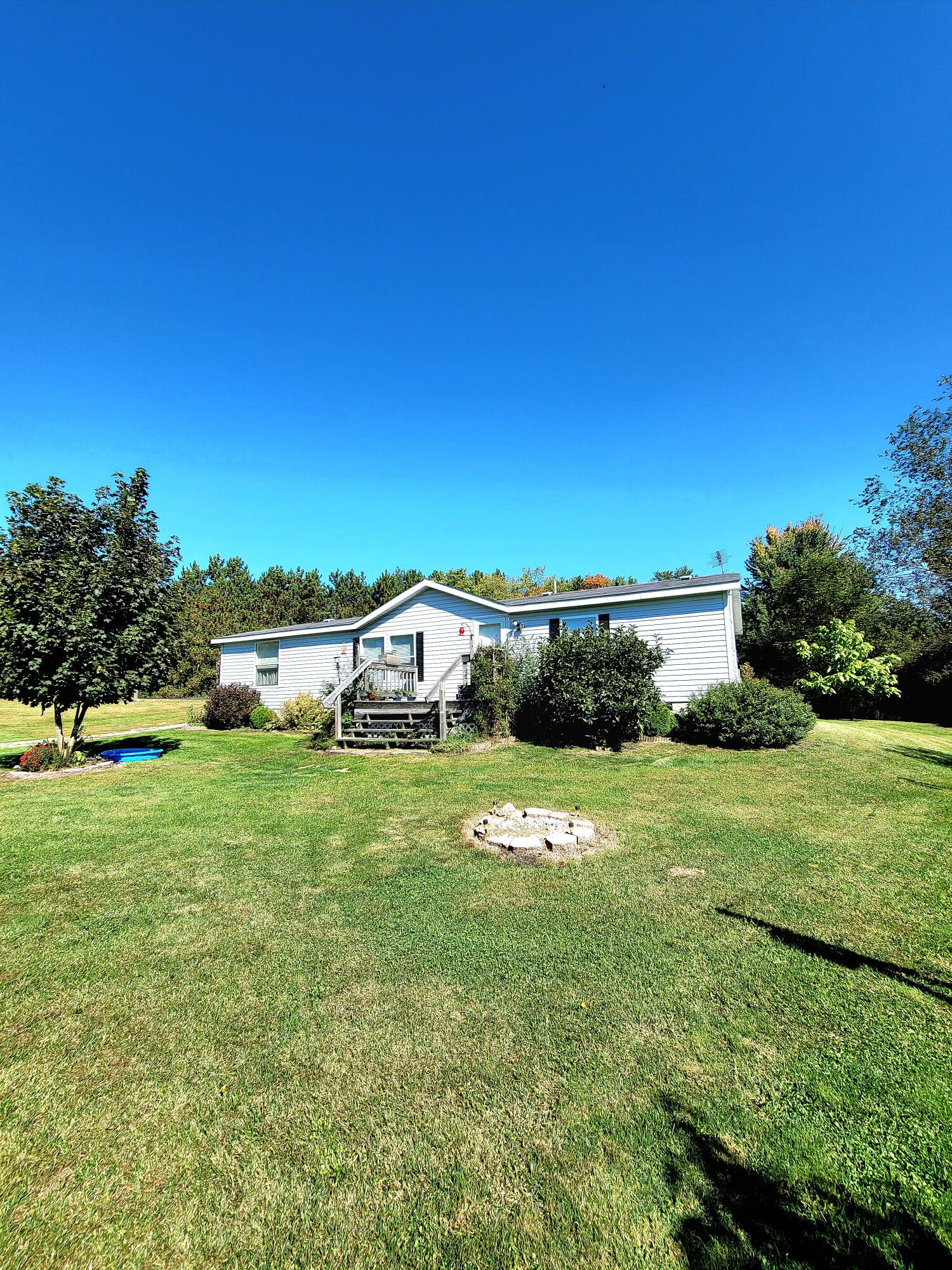 2383 West Fenwick Road Fenwick, MI 48834 - Photo 1 of 55 20231003_131330