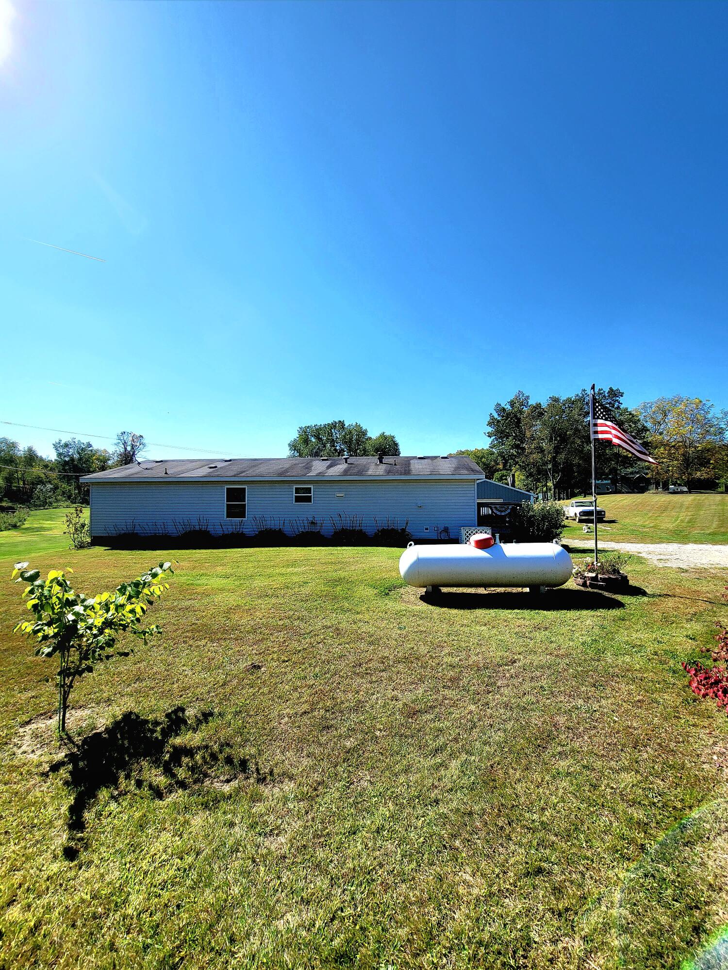 2383 West Fenwick Road Fenwick, MI 48834 - Photo 15 of 55 20231003_131130