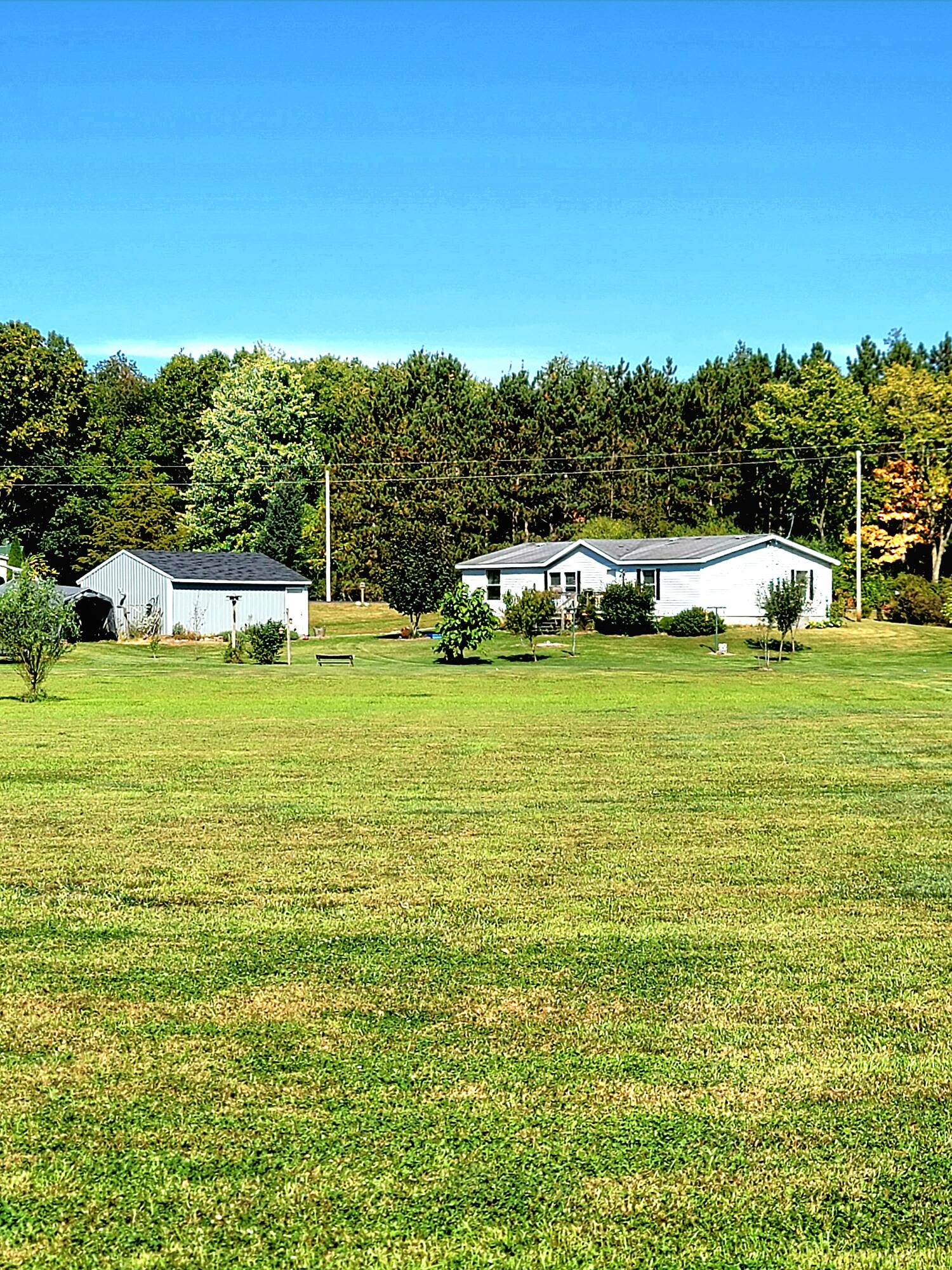 2383 West Fenwick Road Fenwick, MI 48834 - Photo 9 of 55 20231003_131941