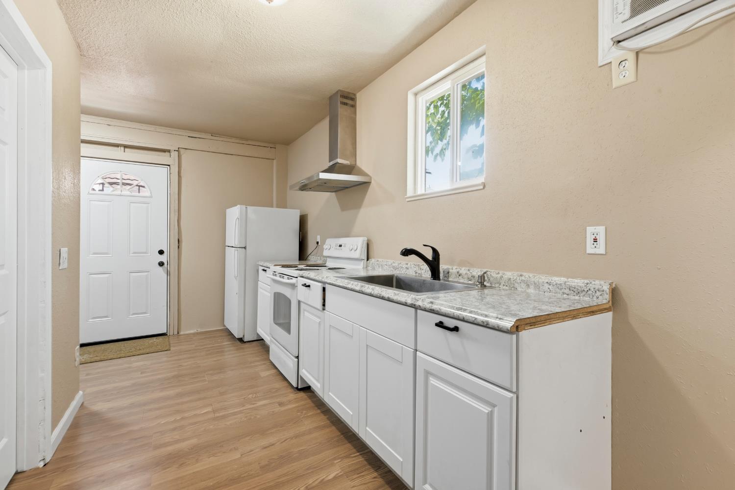 219 Sunset Boulevard Modesto, CA 95351 - Photo 25 of 37