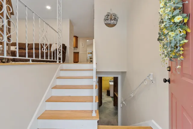 $625,000 | 7 Brentwood Avenue, Salem, NH 03079