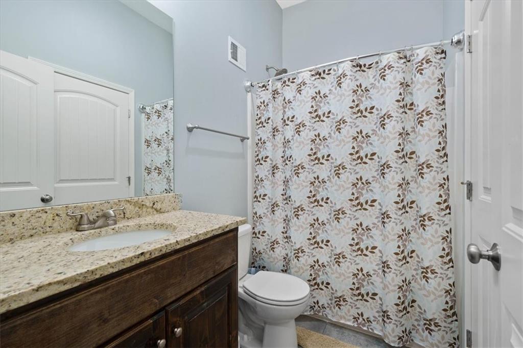 16746 Ruby Way Basehor, KS 66007 - Photo 14 of 32