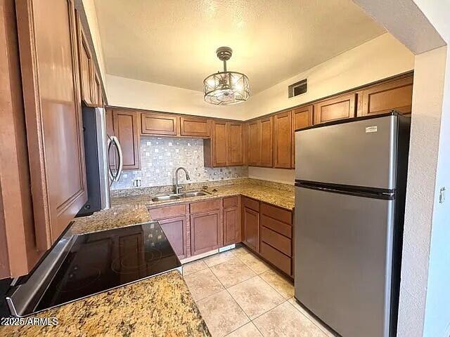 1702 West Tuckey Lane, Unit 209 Phoenix, AZ 85015 - Photo 2 of 12 Olive 4