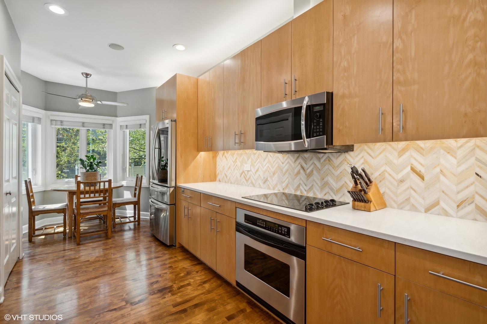 3316 North Racine Avenue Chicago, IL 60657 - Photo 6 of 20 Gallery Image 6