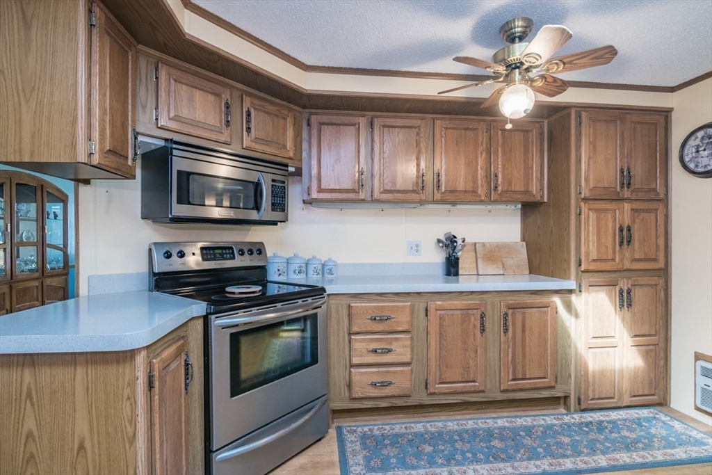 3 John Drive West Springfield, MA 01089 - Photo 11 of 36