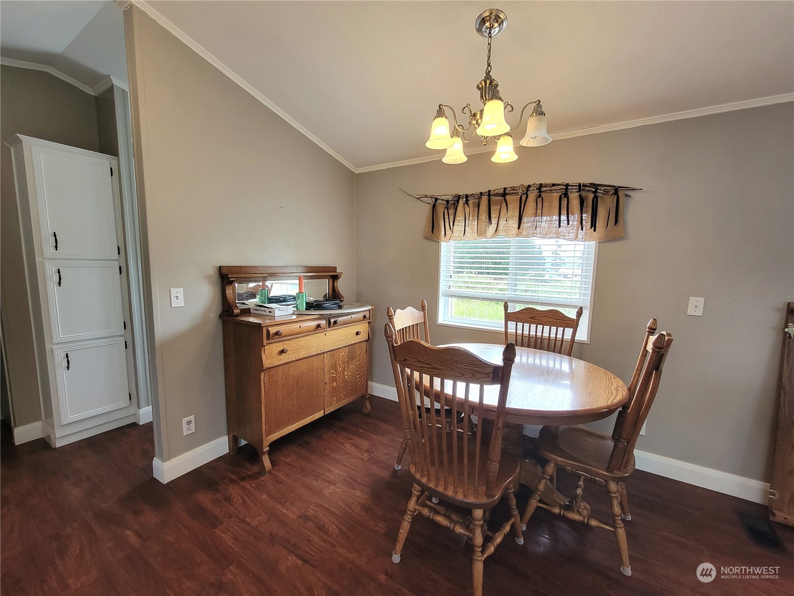 196 Jacobson Road, Unit 65 Cathlamet, WA 98612 - Photo 4 of 25 Gallery Image 4