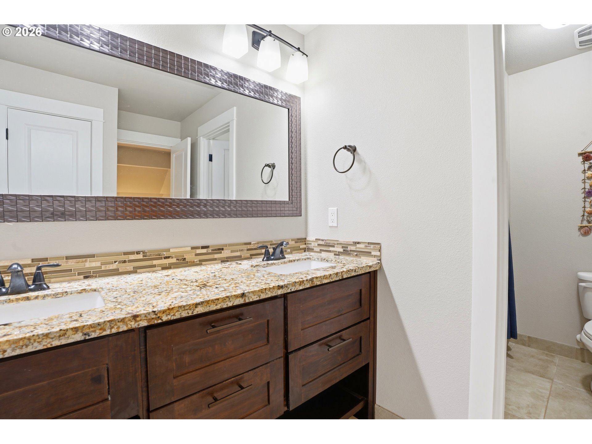 2481 Southwest 41st Street Gresham, OR 97080 - Photo 22 of 37