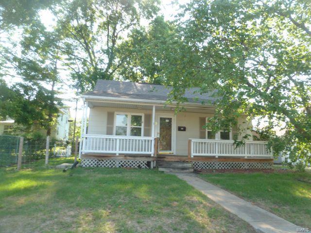 609 Bloom Street Red Bud, IL 62278 - Photo 1 of 10 Gallery Image 1