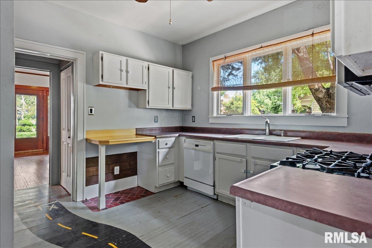 900 South State Street Springfield, IL 62704 - Photo 11 of 45