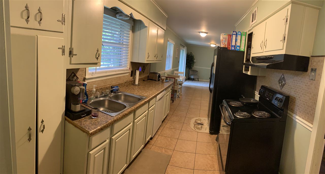 949 Cullenwood Road Memphis, TN 38116 - Photo 3 of 5 Gallery Image 3