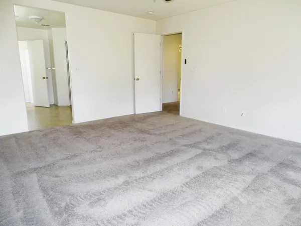 $454,900 | 1325 South Bailey Avenue, Fresno, CA 93727