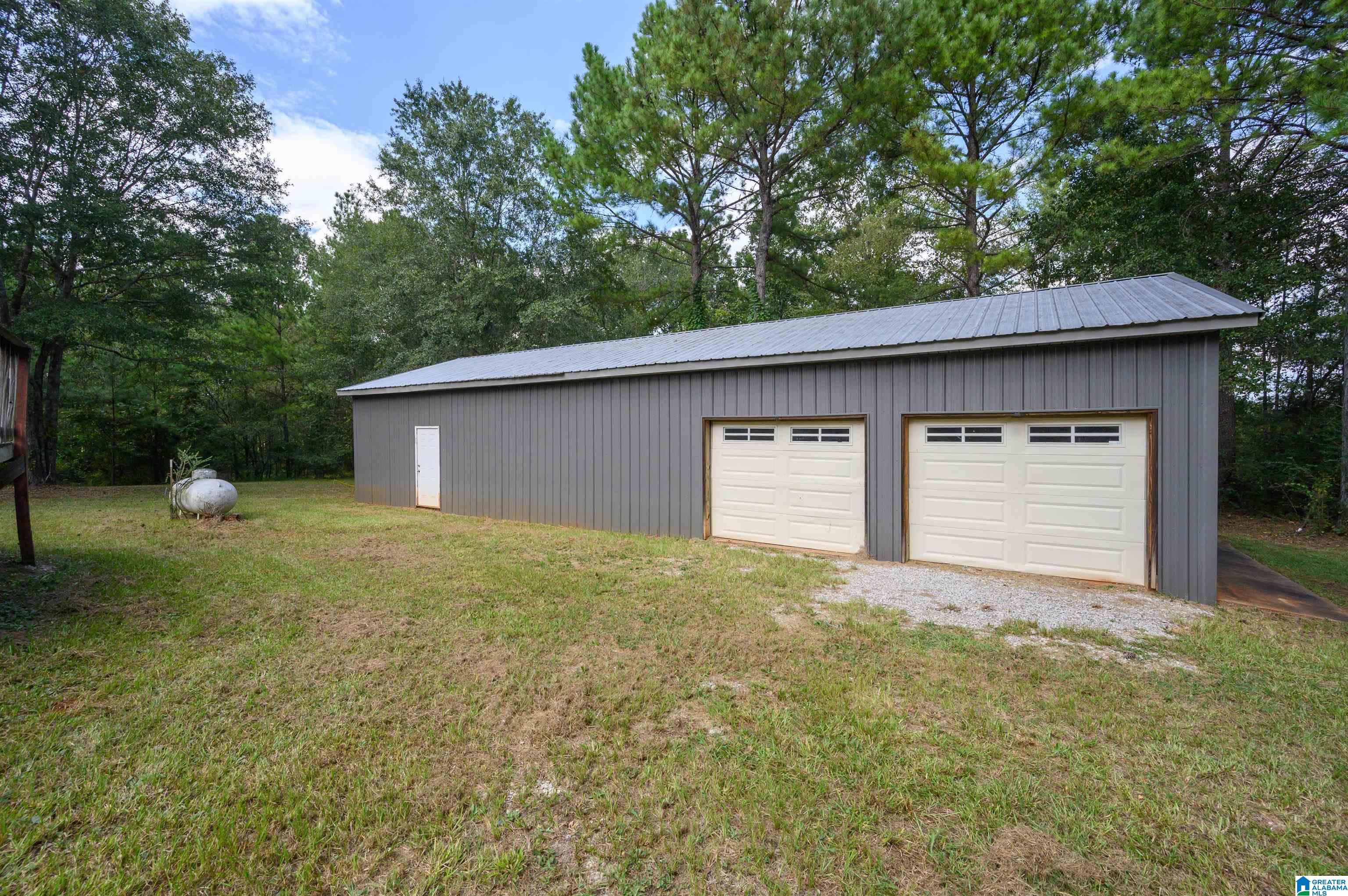 121 Wills Lane Talladega, AL 35160 - Photo 7 of 30