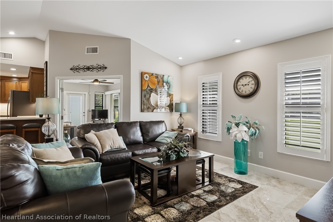 39 Quail Roost Road Lake Placid, FL 33852 - Photo 2 of 31 Gallery Image 2