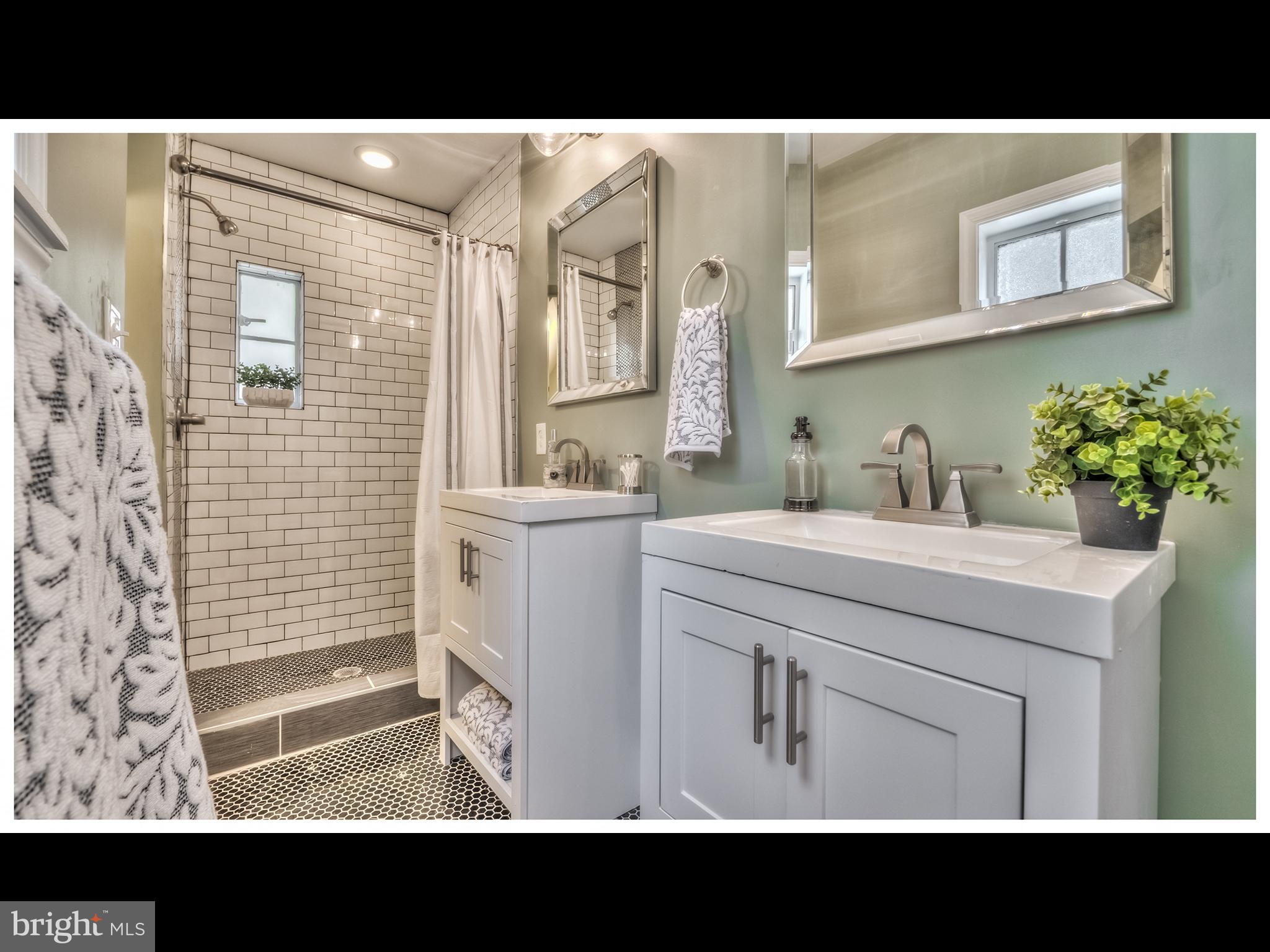 3409 Dennlyn Road Baltimore, MD 21215 - Photo 13 of 30 Bathroom # 1 = (1st Master Bath)
