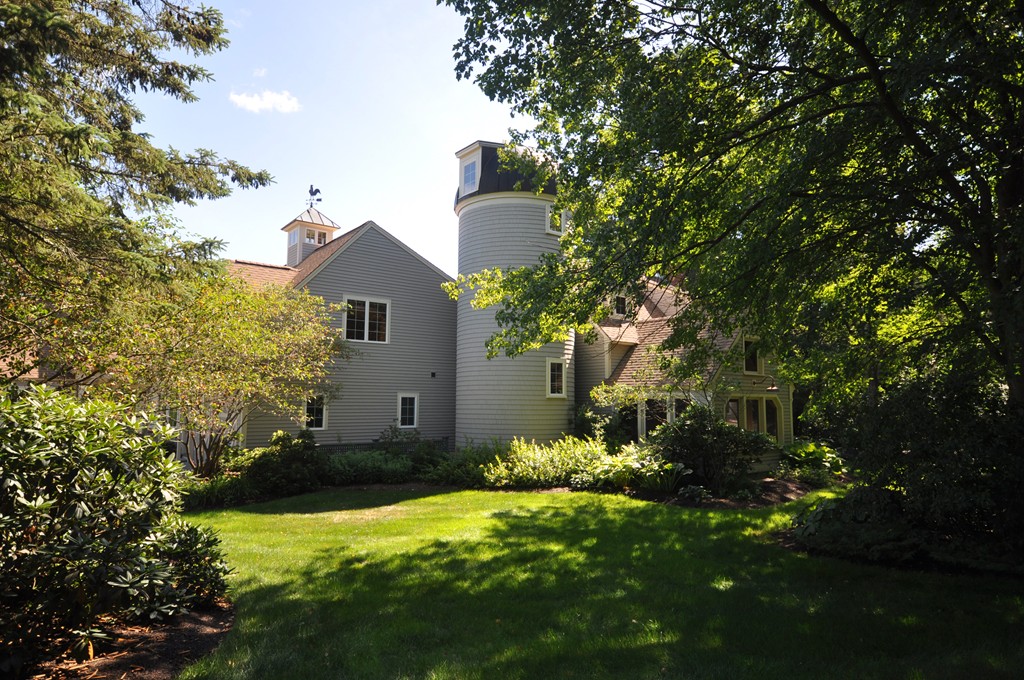 337 Pope Road Concord, MA 01742 - Photo 5 of 29
