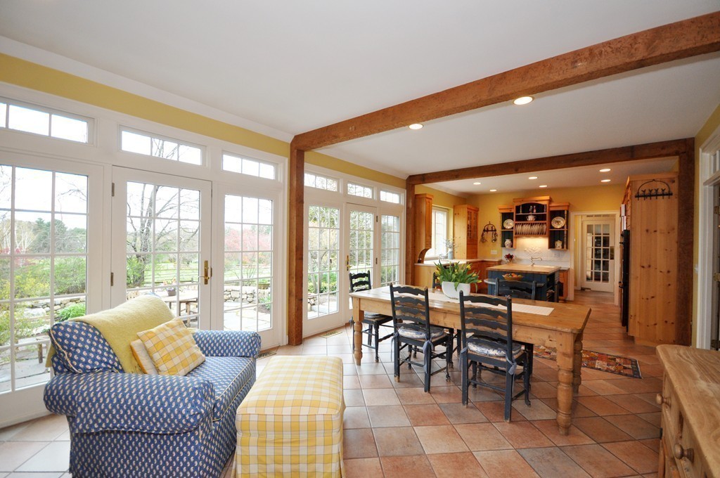 337 Pope Road Concord, MA 01742 - Photo 10 of 29
