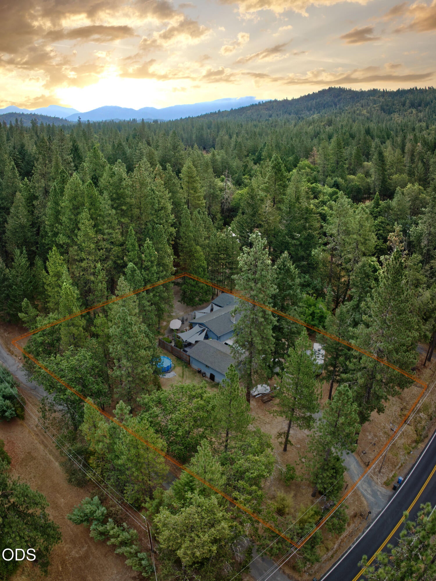 2282 Stringer Gap Road Grants Pass, OR 97527 - Photo 31 of 32