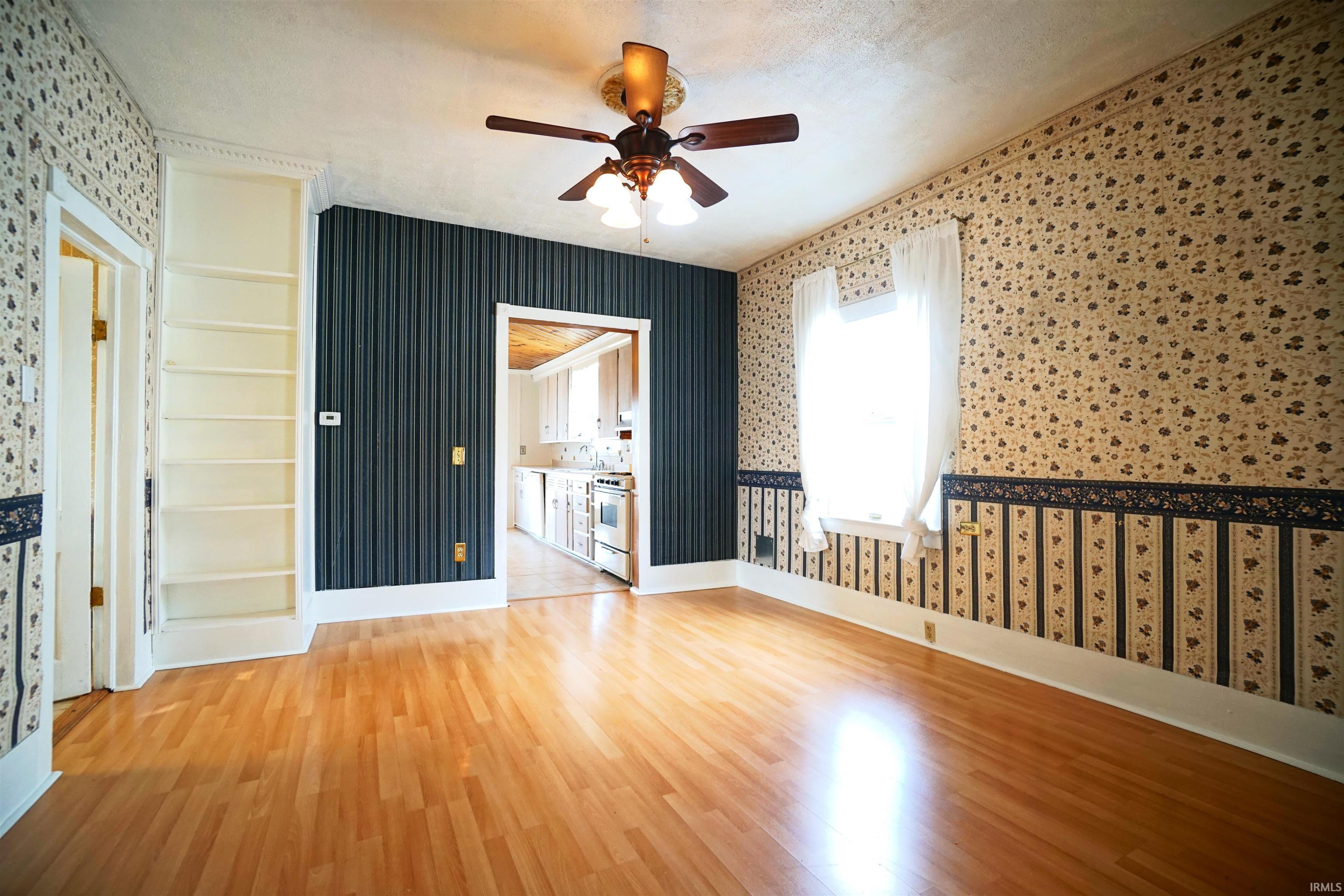 208 West Section Street Claypool, IN 46510 - Photo 5 of 23