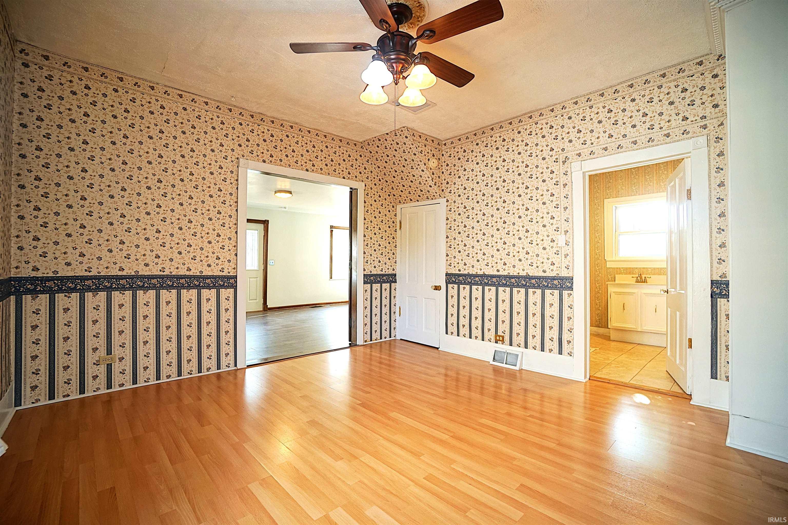 208 West Section Street Claypool, IN 46510 - Photo 6 of 23