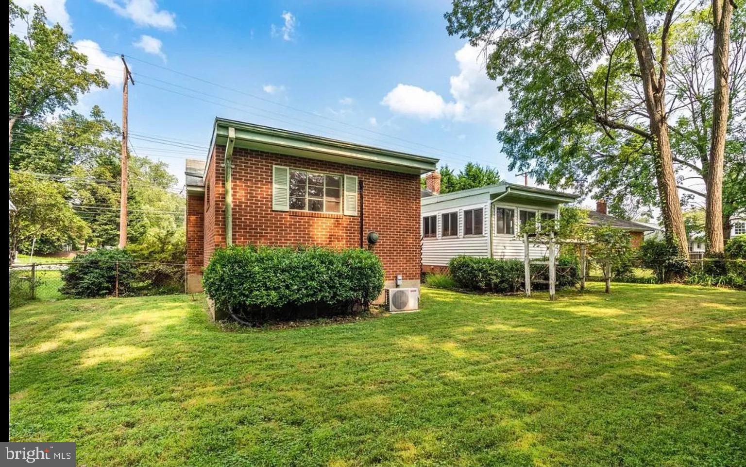 5024 River Road Bethesda, MD 20816 - Photo 12 of 37