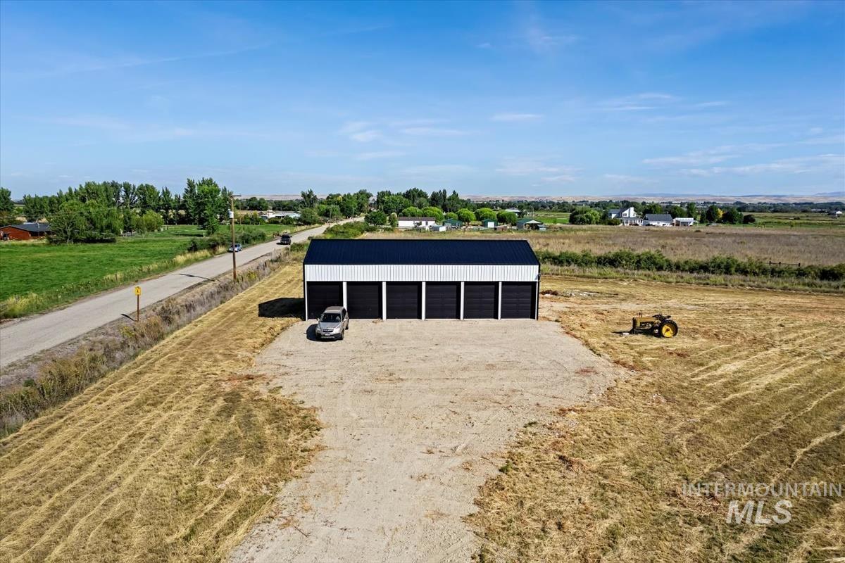 2630 Berglund Road Emmett, ID 83617 - Photo 2 of 15