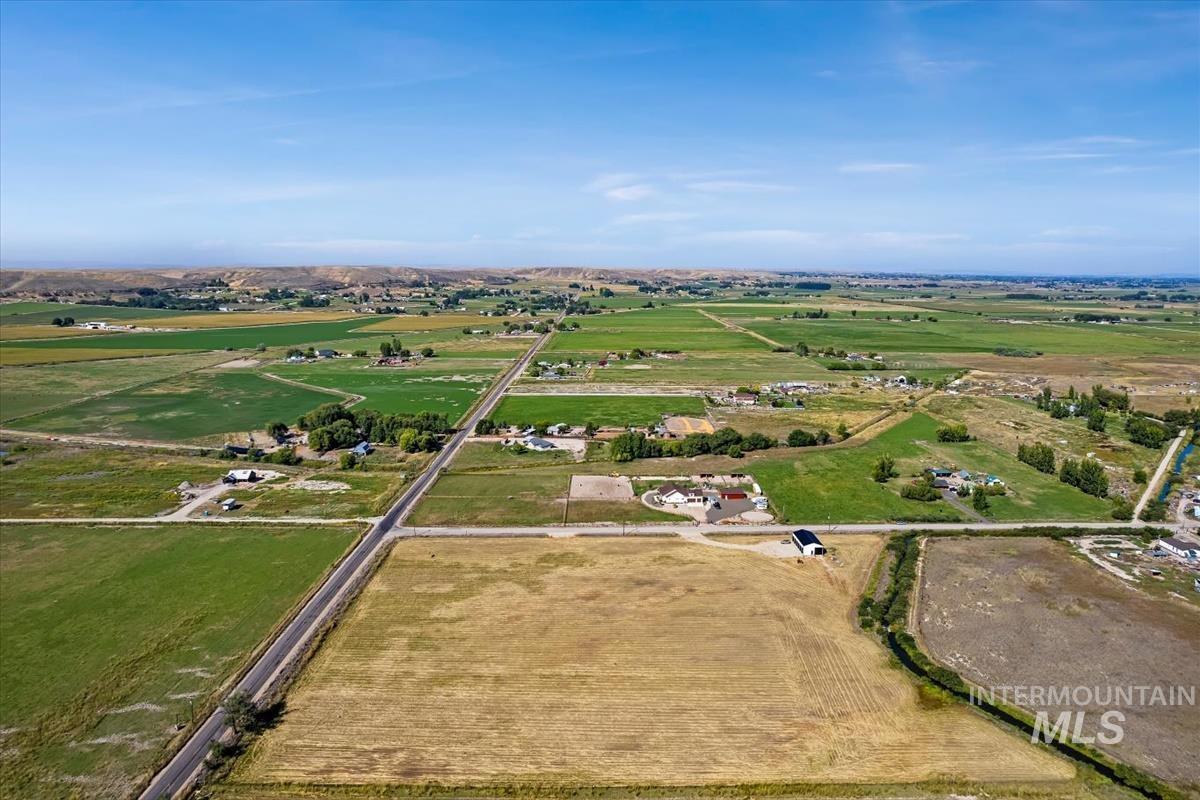2630 Berglund Road Emmett, ID 83617 - Photo 8 of 15