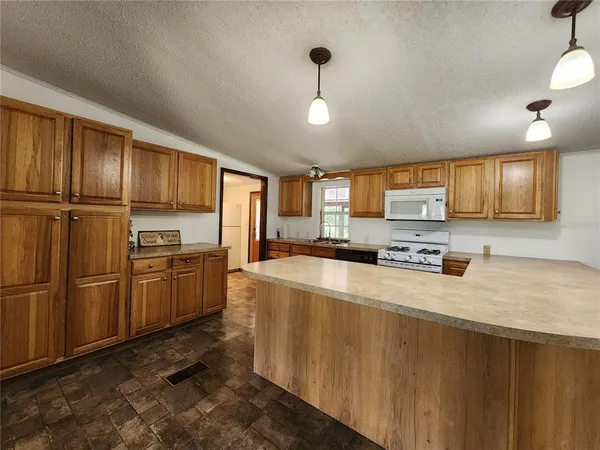 $515,000 | 20916 County Road 44A, Eustis, FL 32736