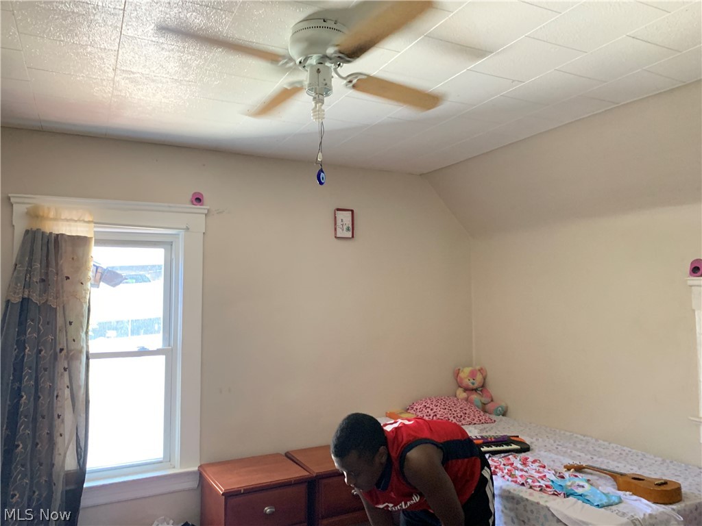 3206 Altoona Road Cleveland, OH 44109 - Photo 16 of 17 Gallery Image 16