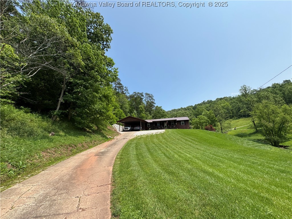 3902 Poca River Road South Poca, WV 25159 - Photo 49 of 49 Driveway