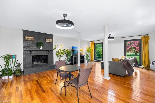 $414,900 | 1601 Guilford College Road, Jamestown, NC 27282