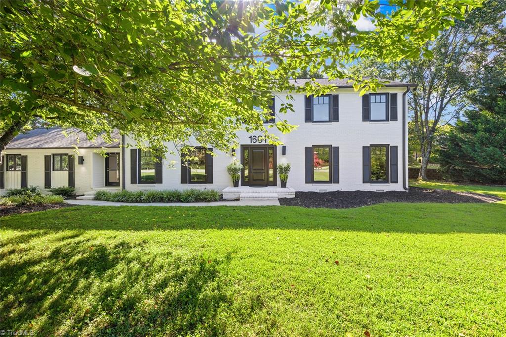 1601 Guilford College Road Jamestown, NC 27282 - Photo 2 of 40