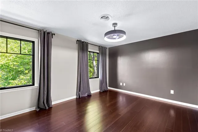 $414,900 | 1601 Guilford College Road, Jamestown, NC 27282