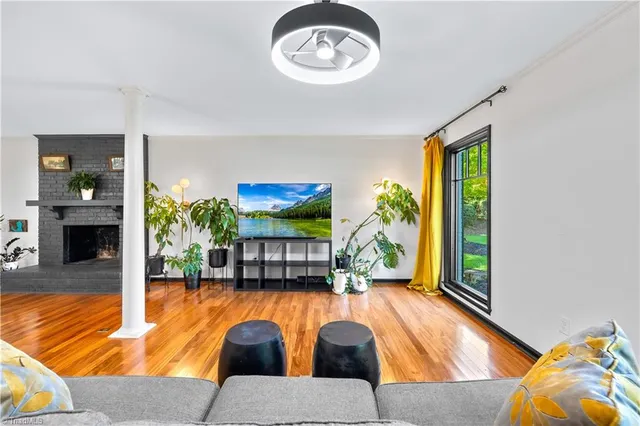 $414,900 | 1601 Guilford College Road, Jamestown, NC 27282