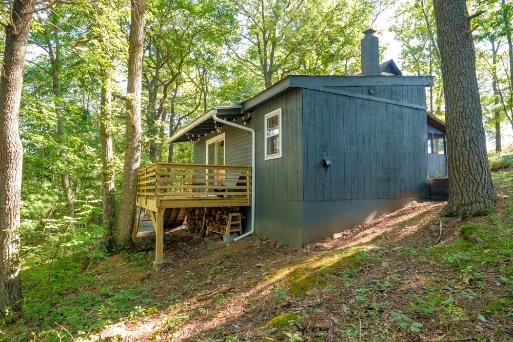2781 Supinlick Ridge Road Mount Jackson, VA 22842 - Photo 25 of 28 a backyard of a house with table and chairs