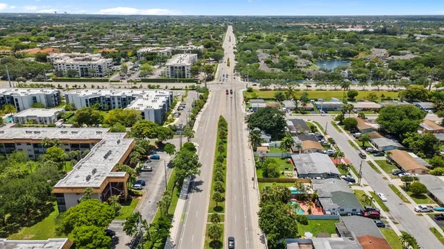 $1,975 | 6075 North Sabal Palm Boulevard, Unit 301, Tamarac, FL 33319