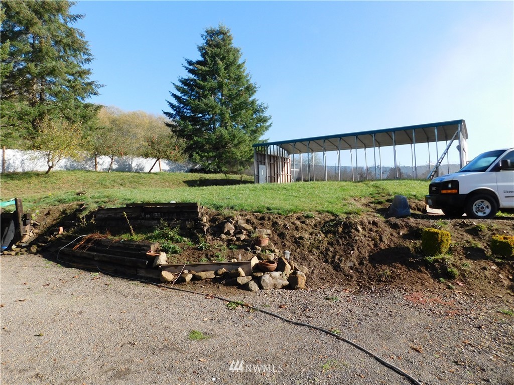 825 Harrison Road Kelso, WA 98626 - Photo 8 of 25