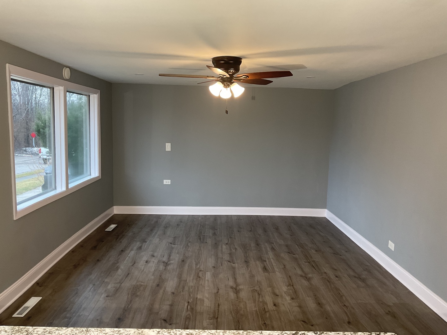 518 Tyler Drive Carpentersville, IL 60110 - Photo 19 of 23