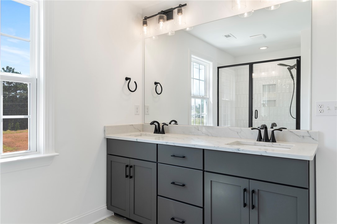 207 Branford Street, Unit SUN0132 Anderson, SC 29625 - Photo 17 of 46 Premier Bath