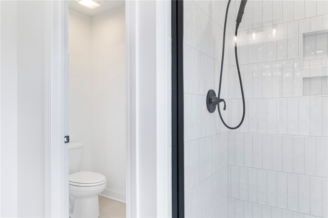 207 Branford Street, Unit SUN0132 Anderson, SC 29625 - Photo 22 of 46 Premier Bath