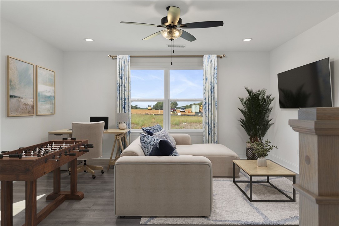 207 Branford Street, Unit SUN0132 Anderson, SC 29625 - Photo 39 of 50 Loft **Photo has been virtually staged**