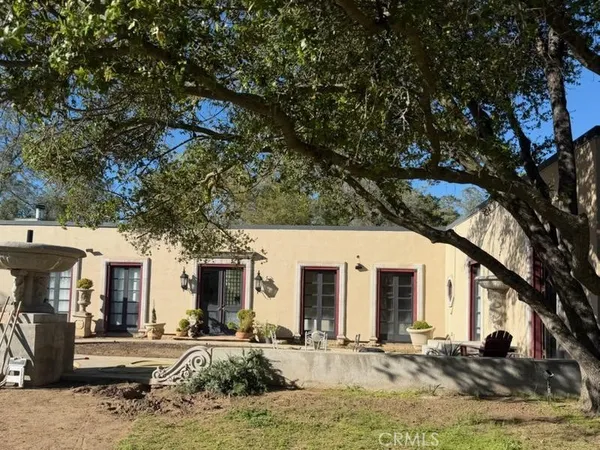 $998,000 | 40461 Long Hollow Drive, Coarsegold, CA 93614