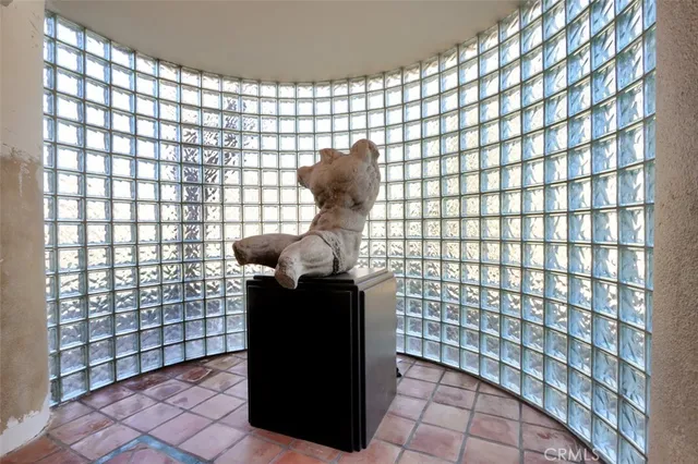 a view of a livingroom with a fireplace