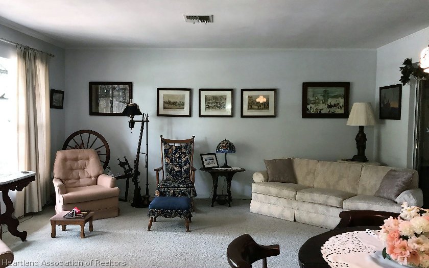106 Eastview Road Sebring, FL 33870 - Photo 3 of 19 Gallery Image 3
