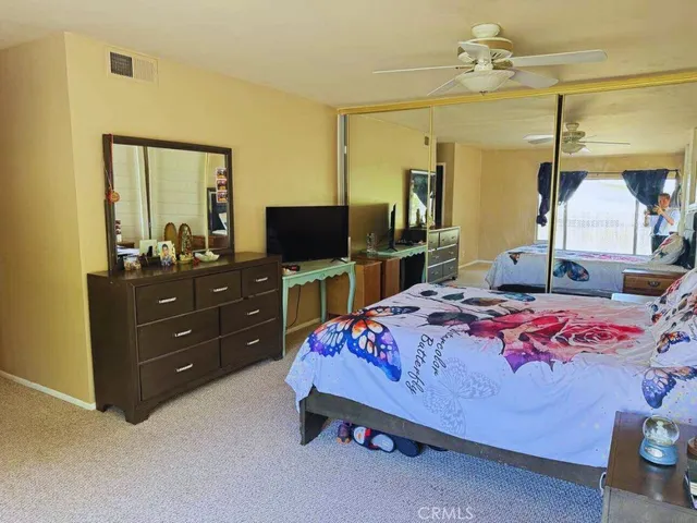 $815,000 | 24389 La Glorita Circle, Newhall, CA 91321