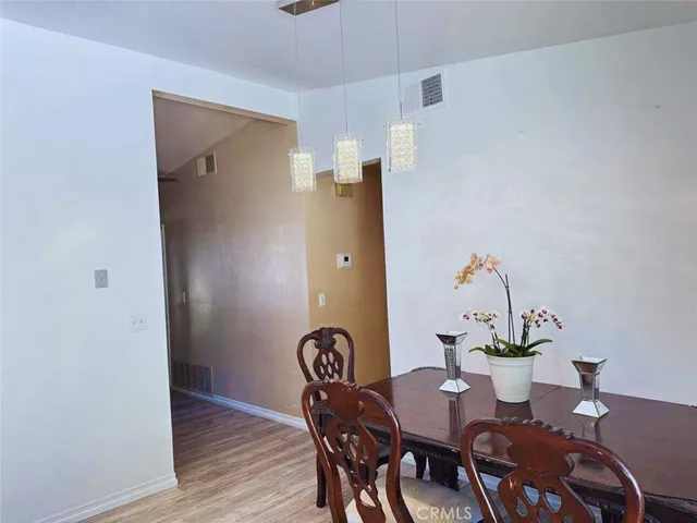 $815,000 | 24389 La Glorita Circle, Newhall, CA 91321